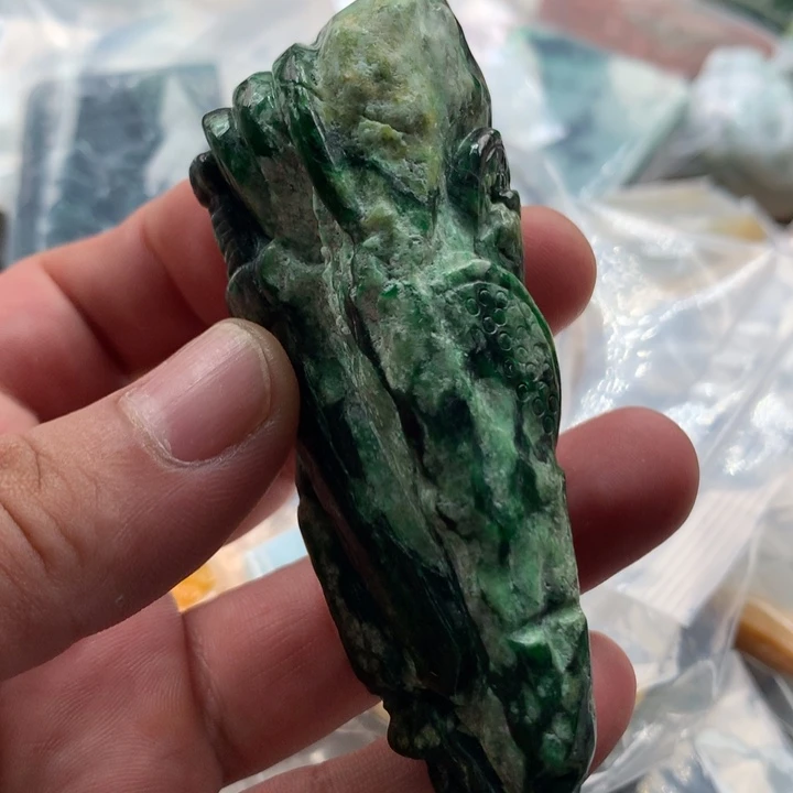 翡翠未镶嵌颈饰保真天然a货翡翠