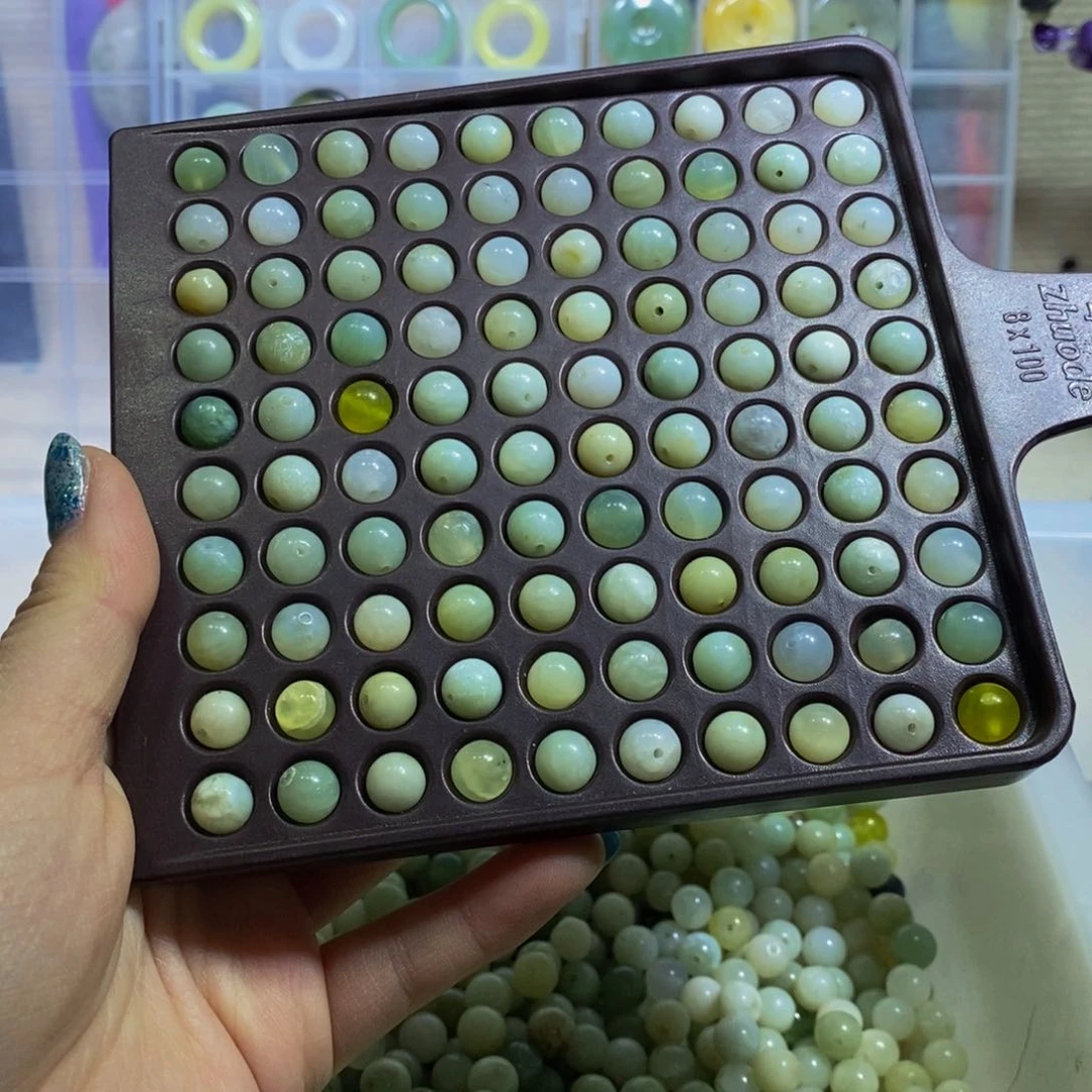 蛇纹石玉未镶嵌颈饰404