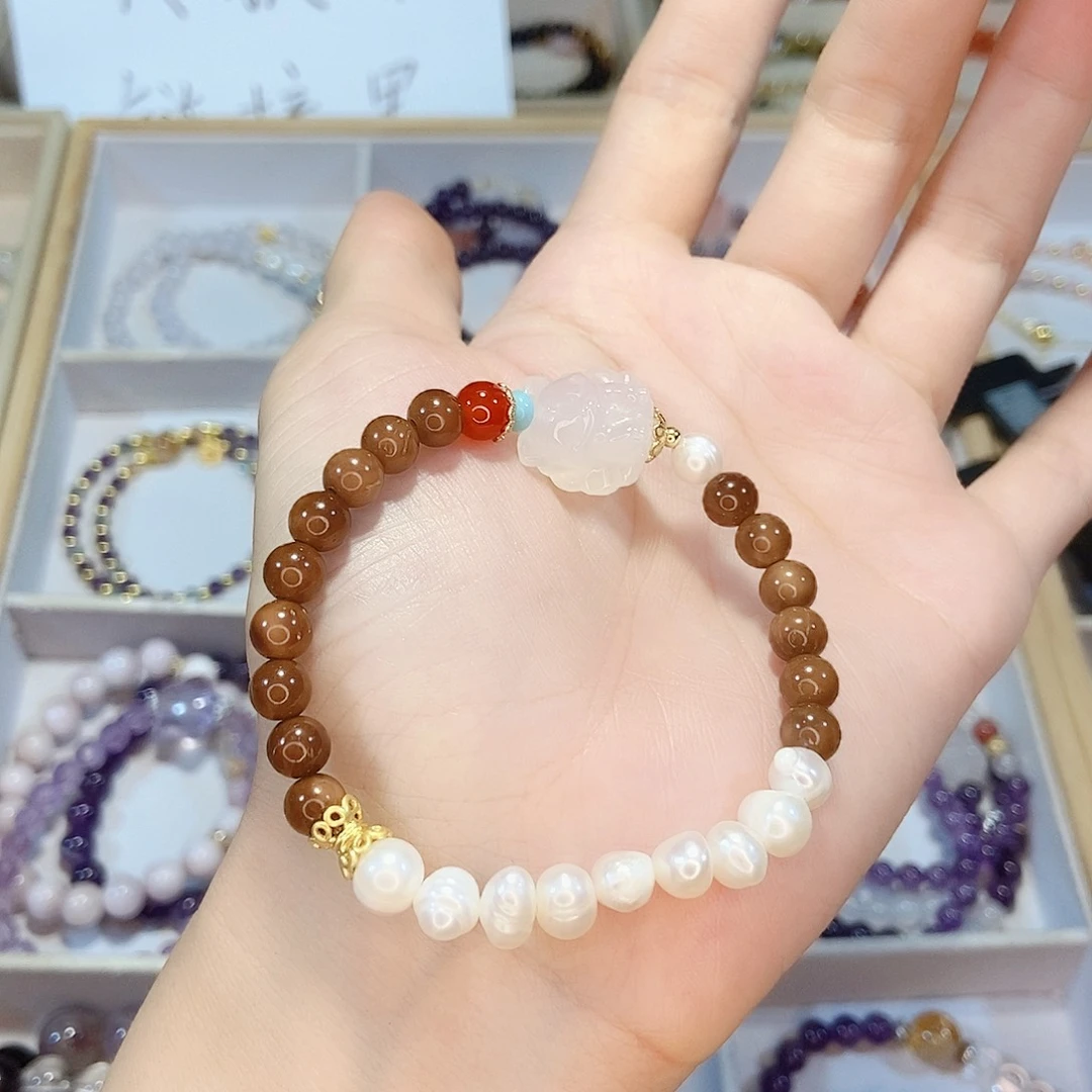 石英石铁合金水晶
