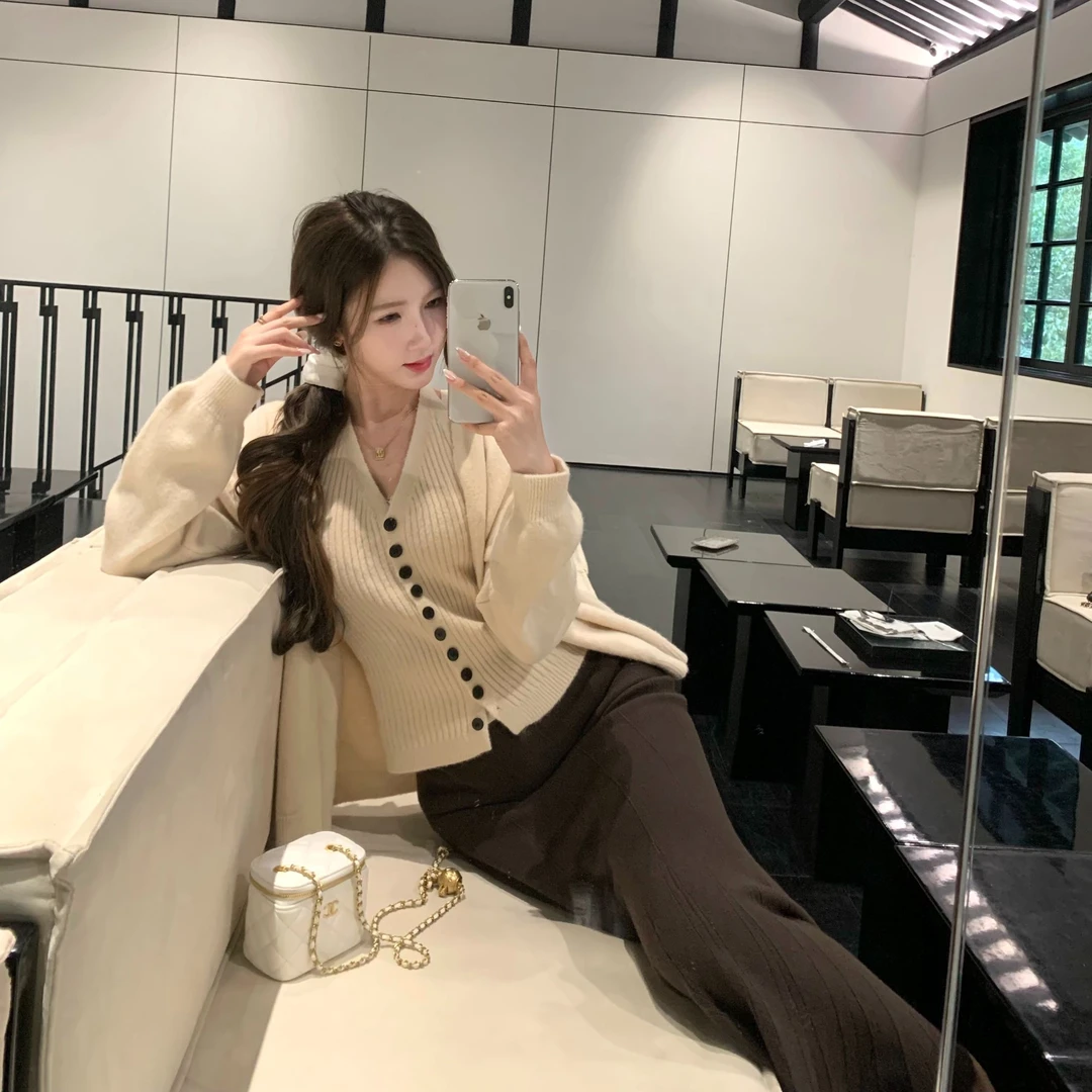 微笑oni 【焦糖拿铁】10.17上新秋季新款优雅灵动针织鱼尾裙