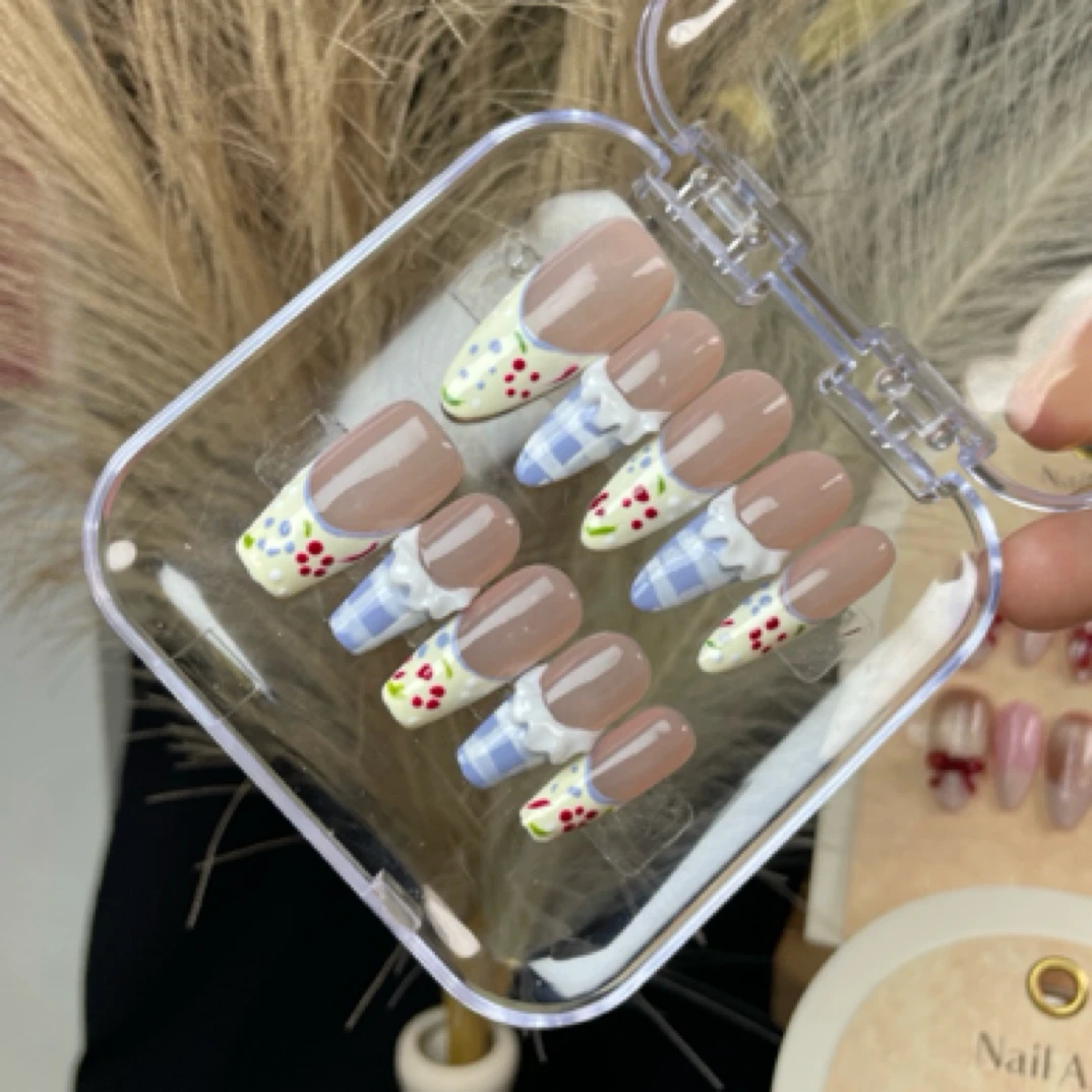 【法式庄园】春季新款甜美可爱手工穿戴甲法式奶油风少女心美甲