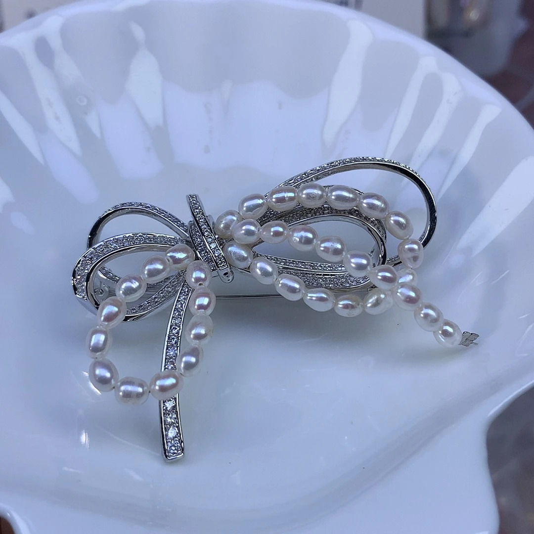 非金属合金特价胸针276