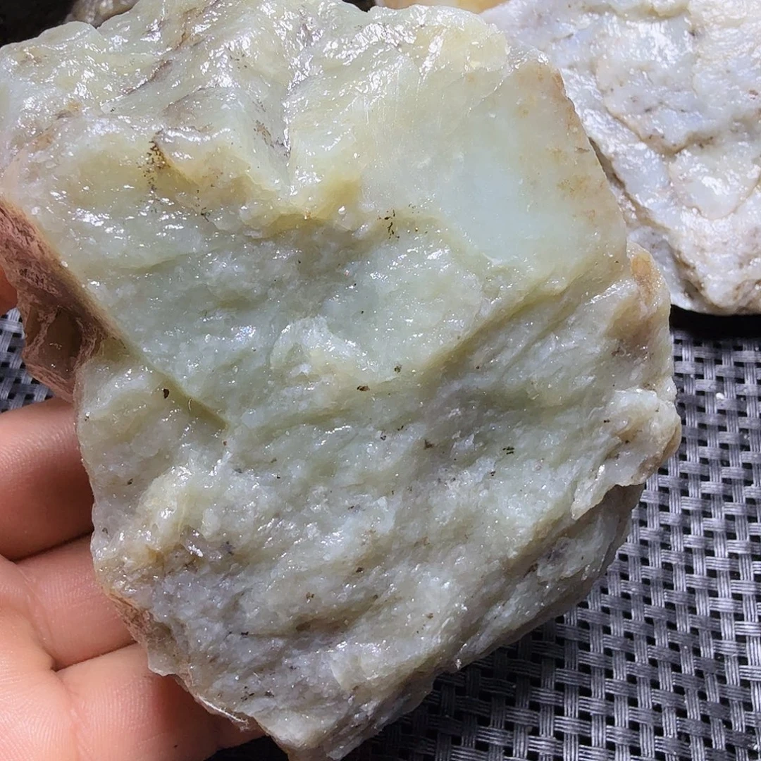 和田玉（糖玉）未镶嵌珠宝半成品