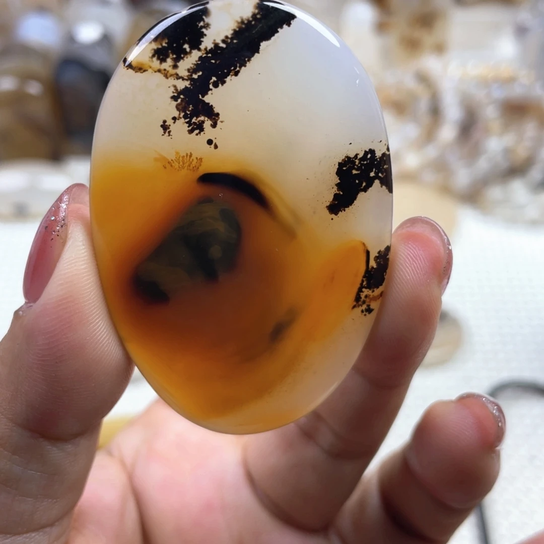 玛瑙/玉髓未镶嵌颈饰