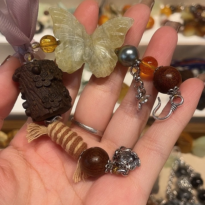 蛇纹石玉合金颈饰