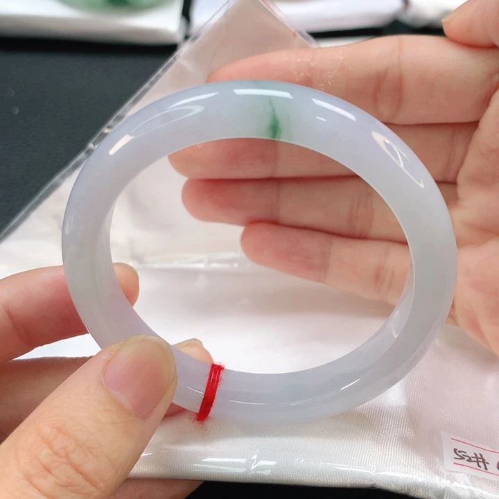 翡翠手镯未镶嵌缅甸52.8