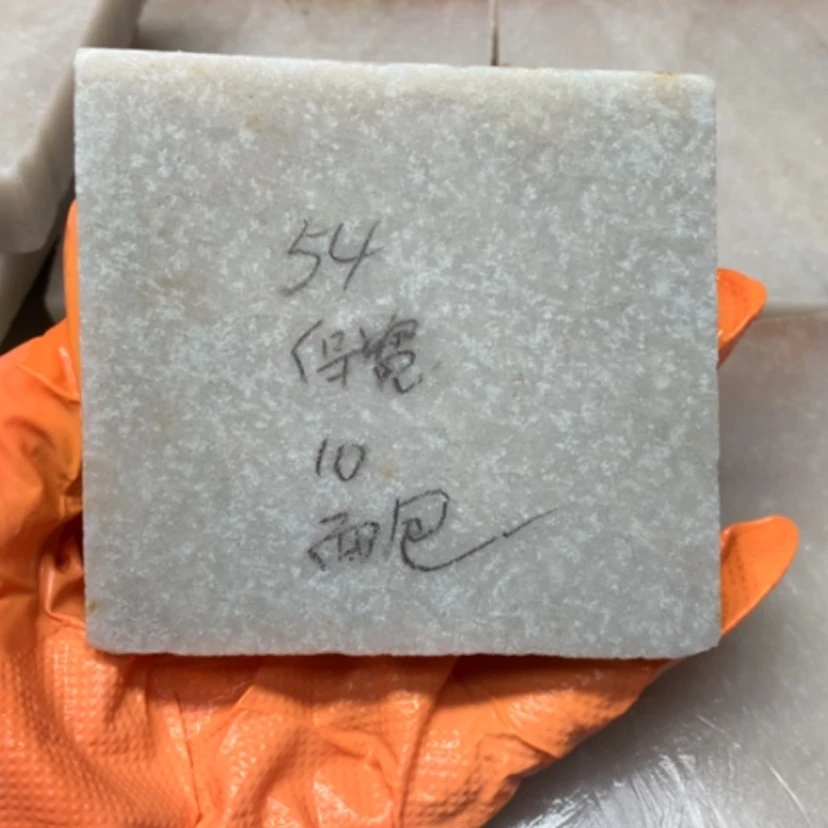 【闪购商品】未镶嵌手镯石英质玉华*蓝雪花