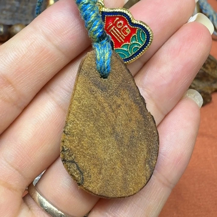 大叶紫檀（黑酸枝木类）