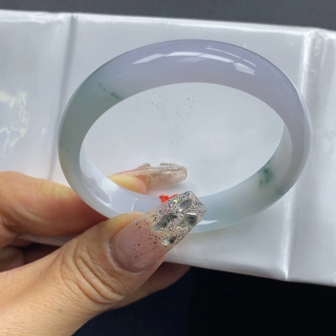 翡翠未镶嵌手镯手镯