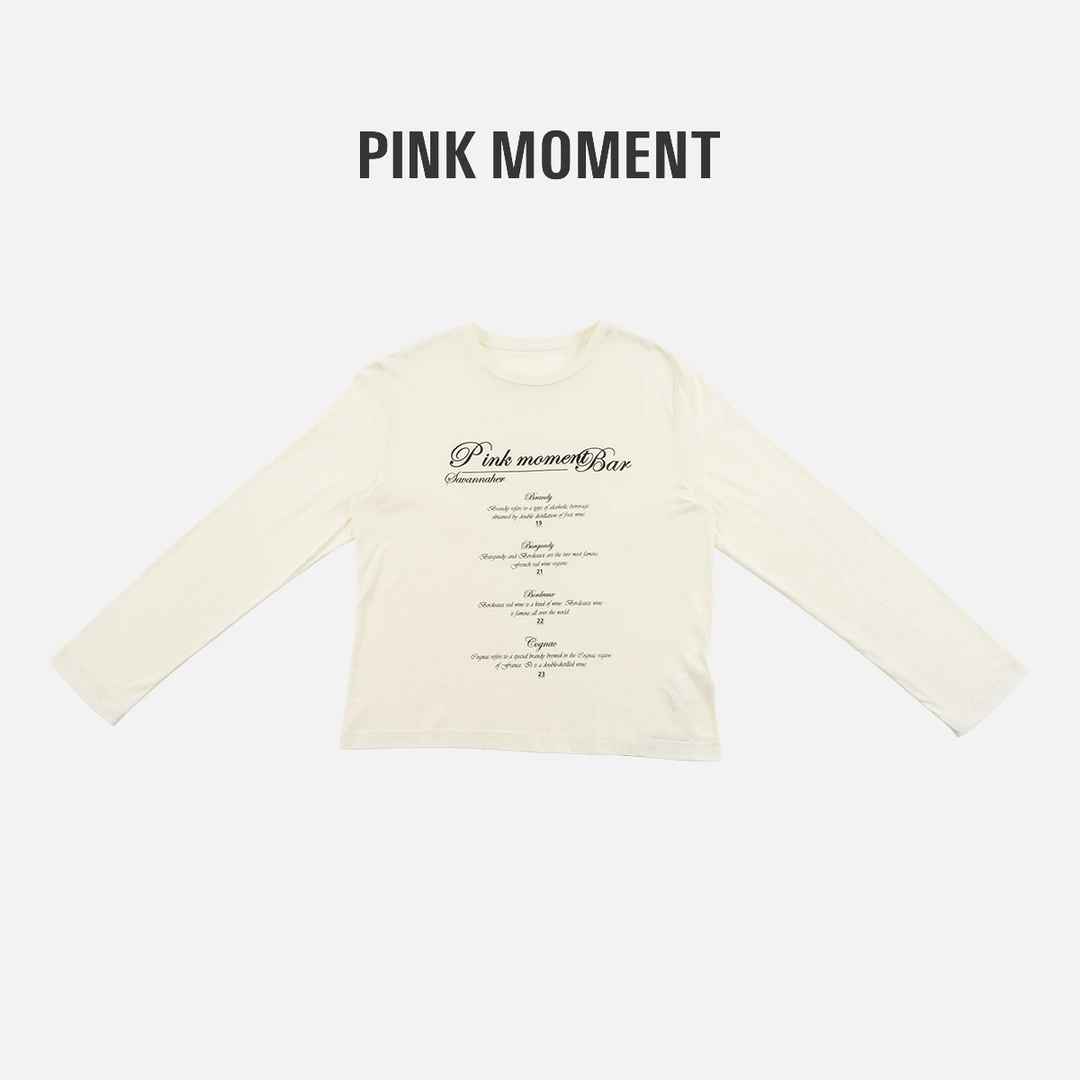 PM王囡囡 “复古美学” 米黄色复古英文印花长袖 ND1A0144