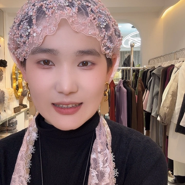 涤纶（聚酯纤维）减龄粉色披肩帽188