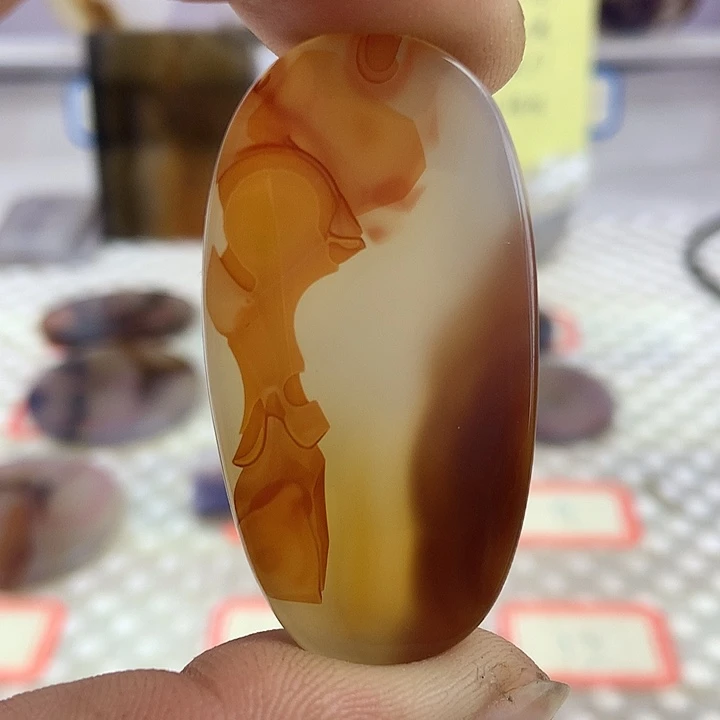 玛瑙/玉髓未镶嵌颈饰