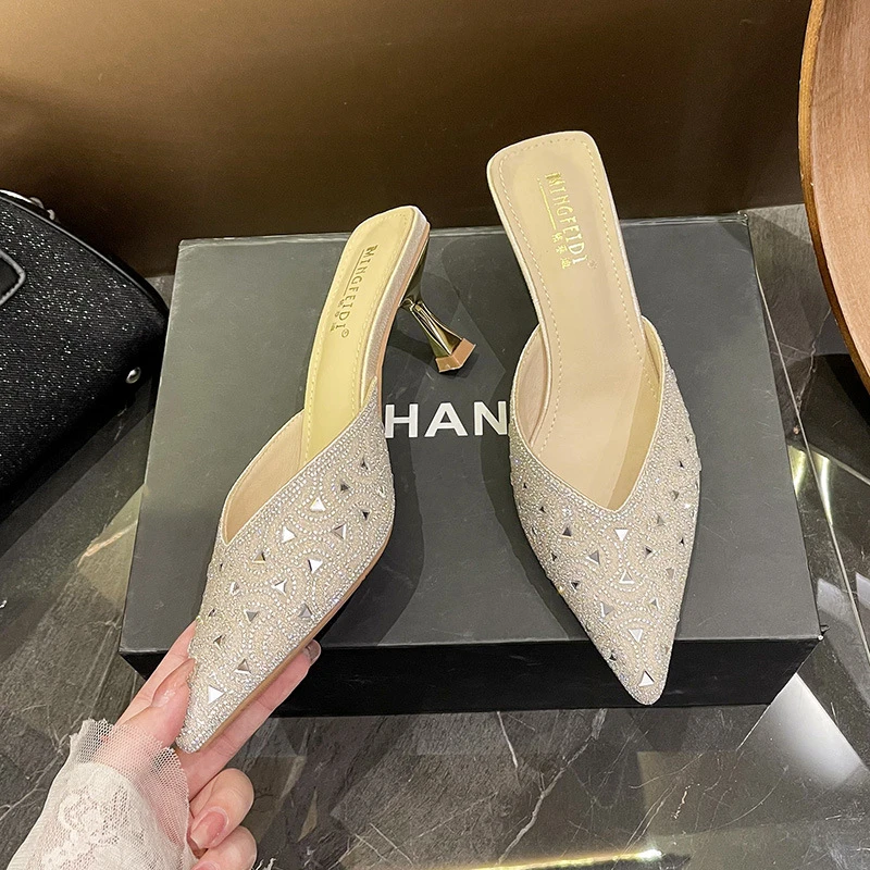 2025新款夏季网红水钻半拖鞋包头凉拖高跟拖鞋女外穿时尚细跟尖头