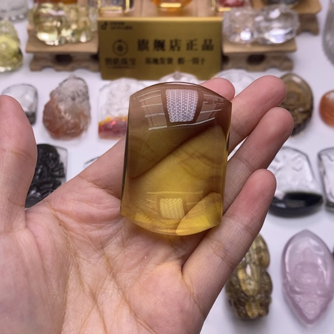 未镶嵌颈饰水晶美***兄定制