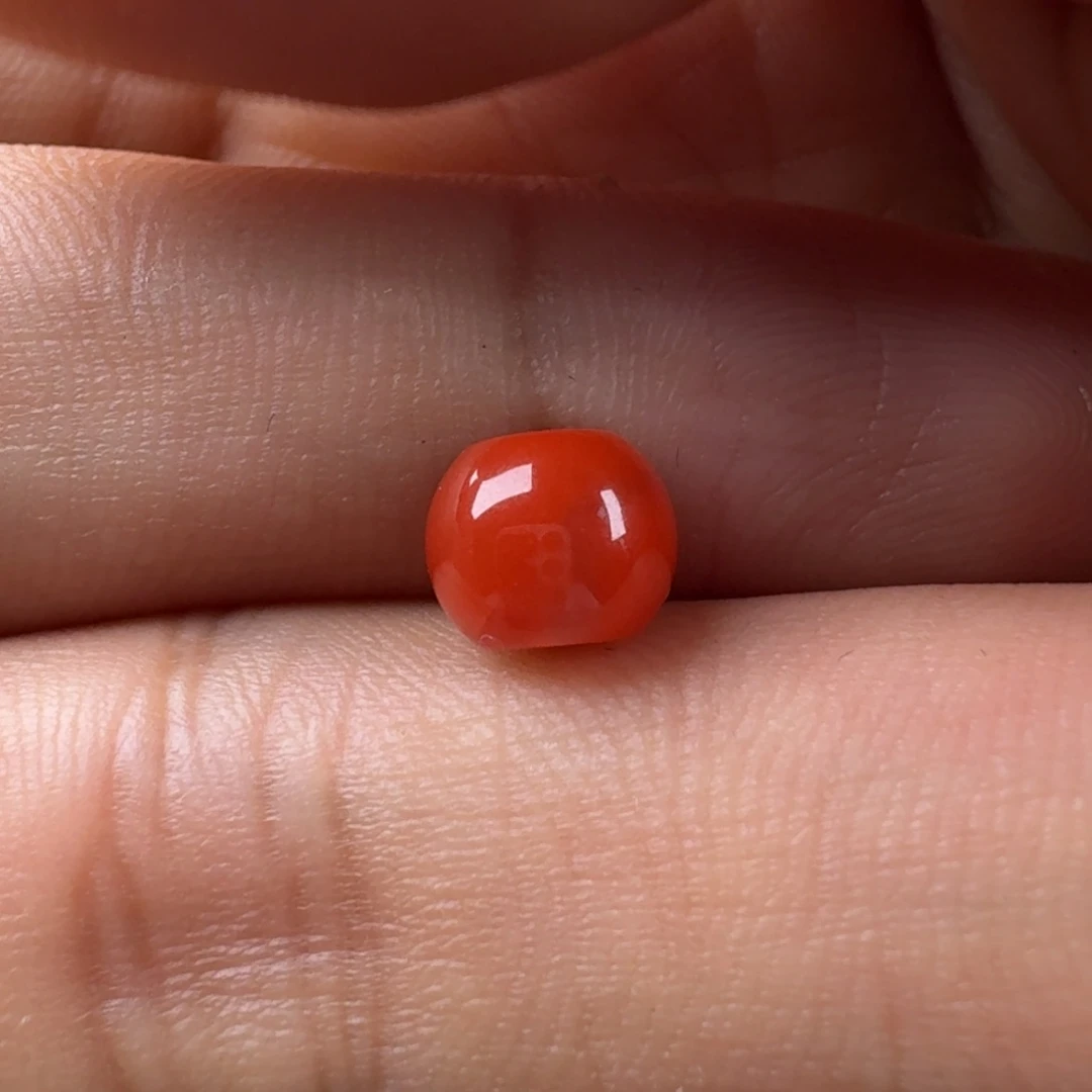 南红玛瑙老型7.4*6.1未镶嵌