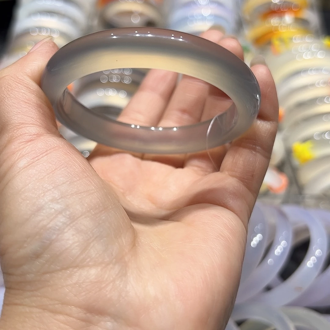 玛瑙/玉髓未镶嵌手镯