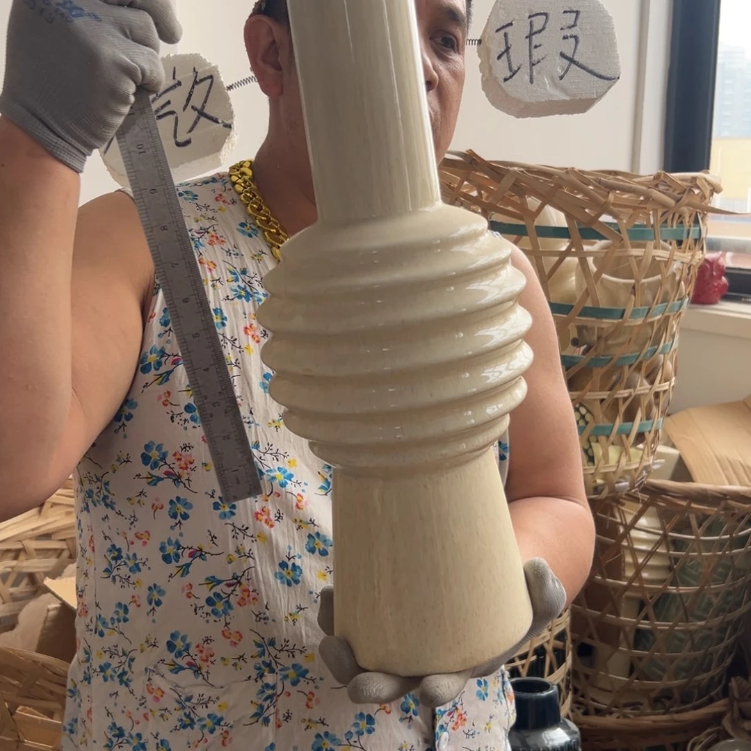 摆件31 号高中低温陶瓷瓶（部分微瑕）