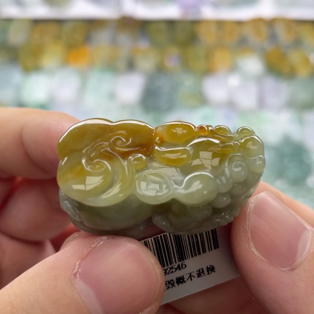 翡翠未镶嵌颈饰貔貅20