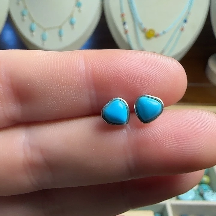 绿松石合金耳饰绿松石耳钉