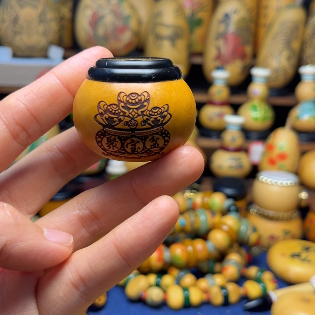 太***笑大叶紫檀（黑酸枝木类）