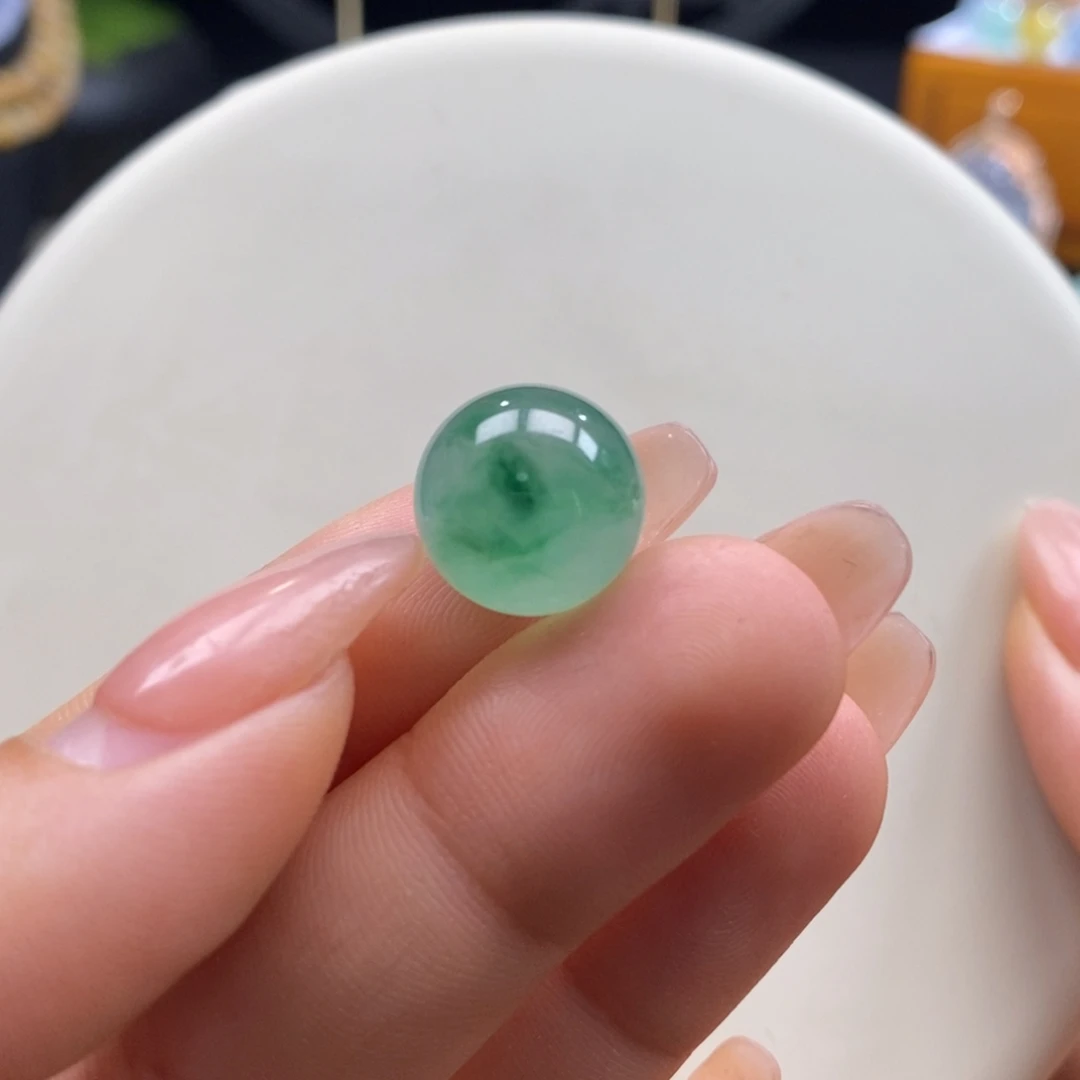 翡翠吊坠(不含链)未镶嵌翡翠冰飘绿花大珠