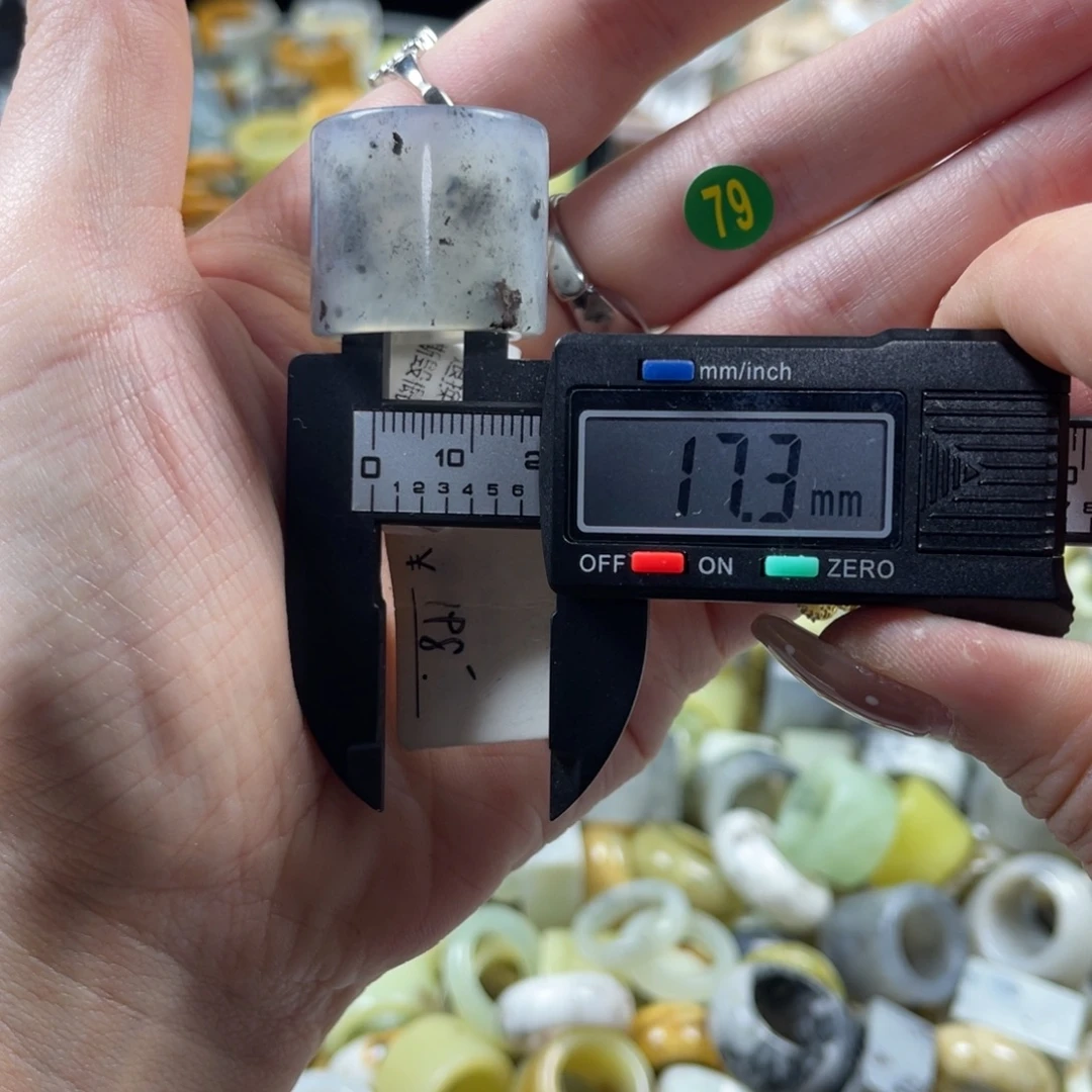 蛇纹石玉合金戒指