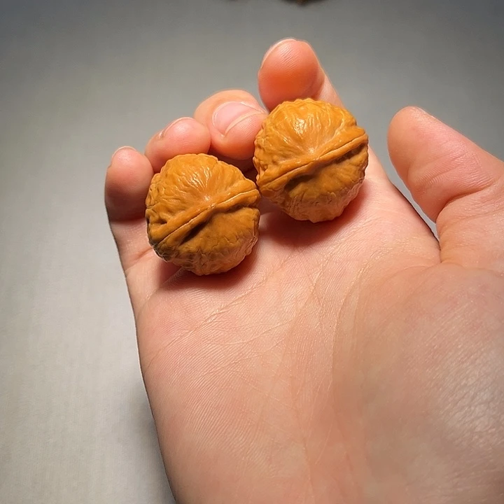 文玩核桃把件磨盘696
