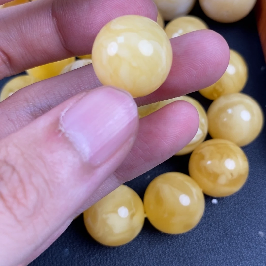 琥珀未镶嵌珠宝奇石38