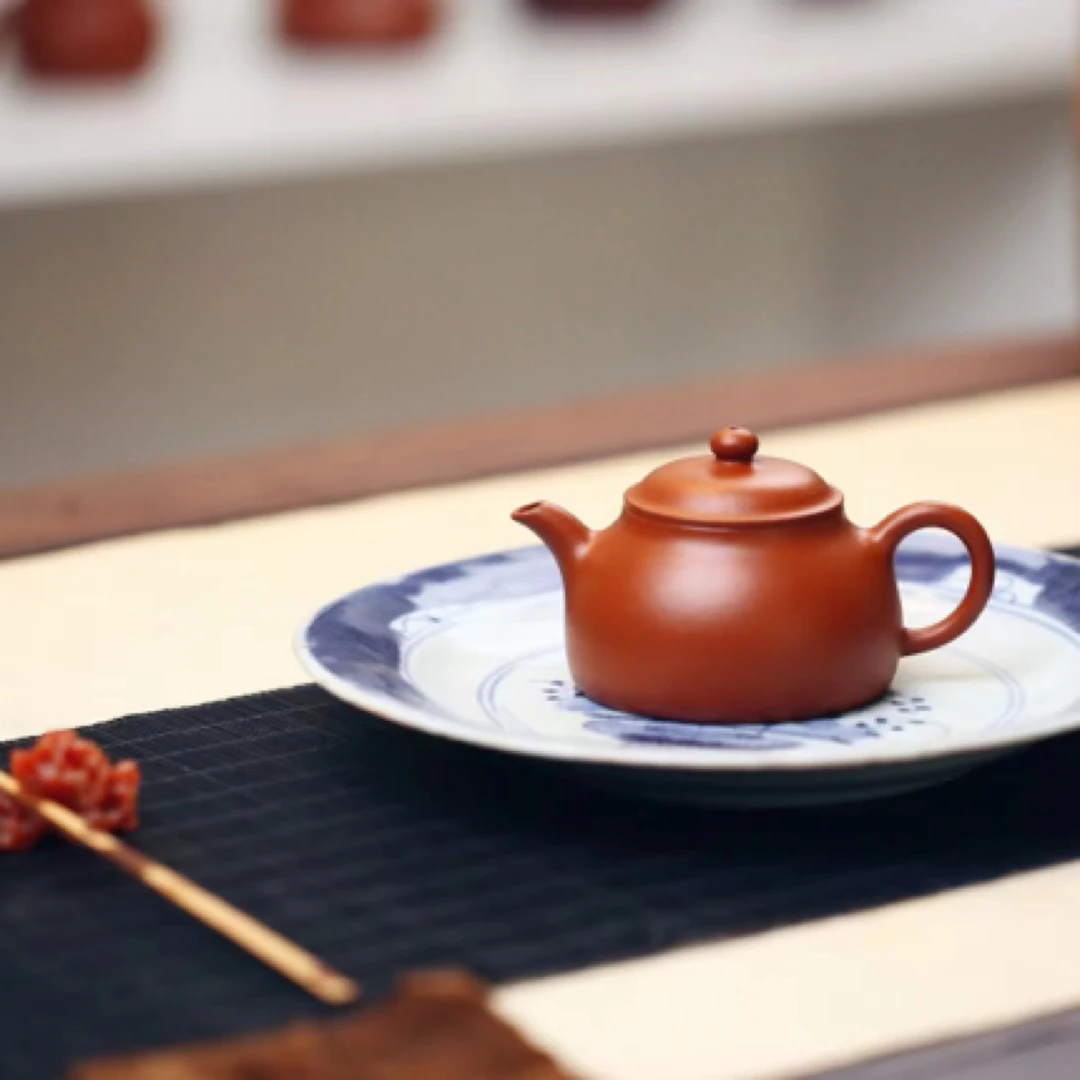 吴界明老师弟子张鹏原矿朱泥手工紫砂壶怀隐半月壶 150CC宜兴制作