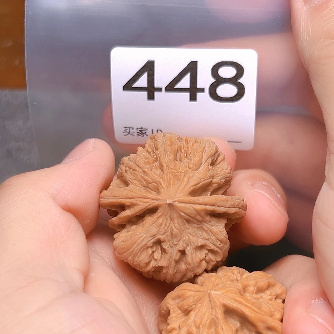 文玩核桃吊坠小粗筋