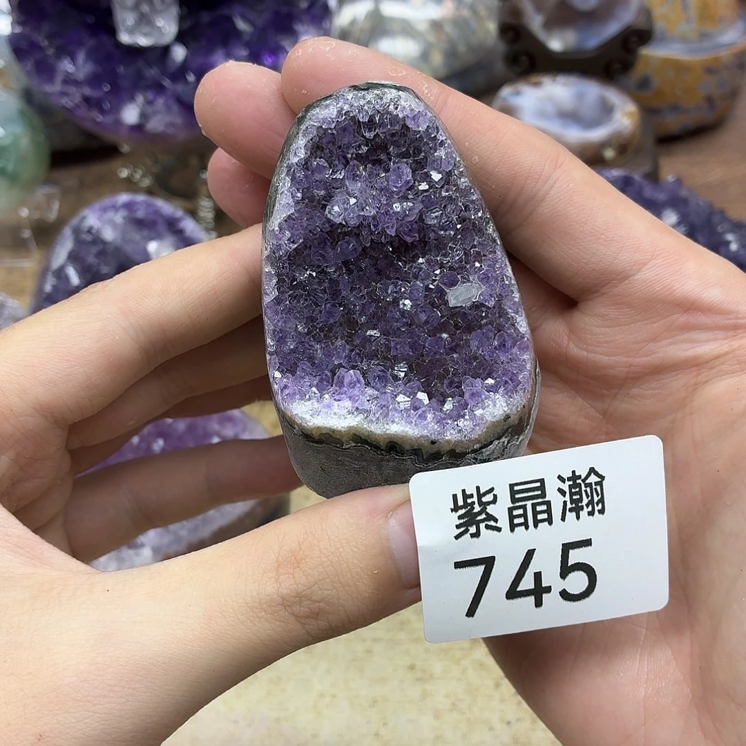 水晶未镶嵌大型摆件（非配饰）