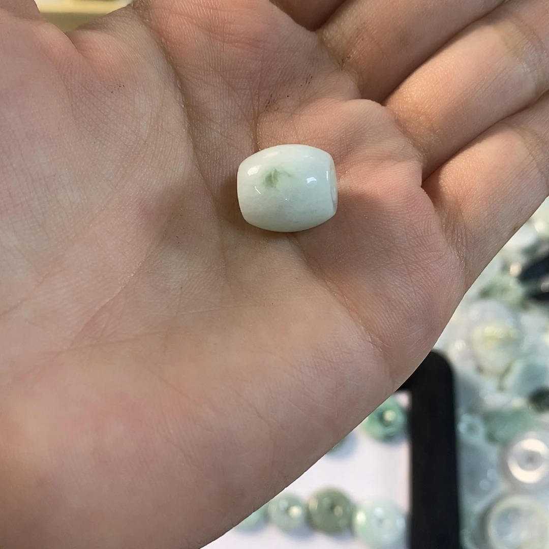 翡翠未镶嵌颈饰缅甸Ａ货翡翠