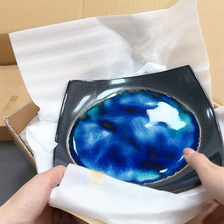 用****6瓷器。  瓷器。