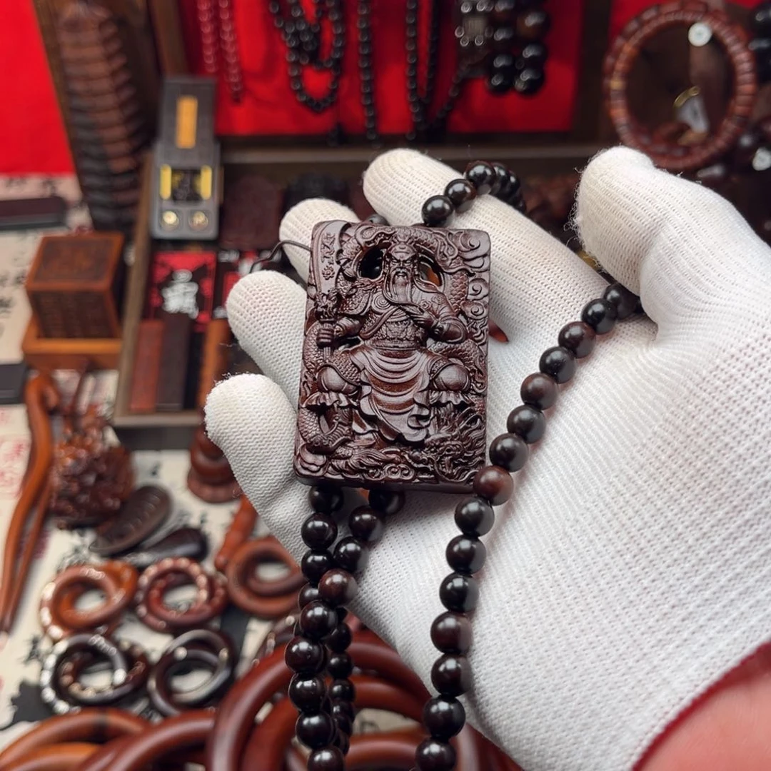 枣木无*关公吊牌加玉化108