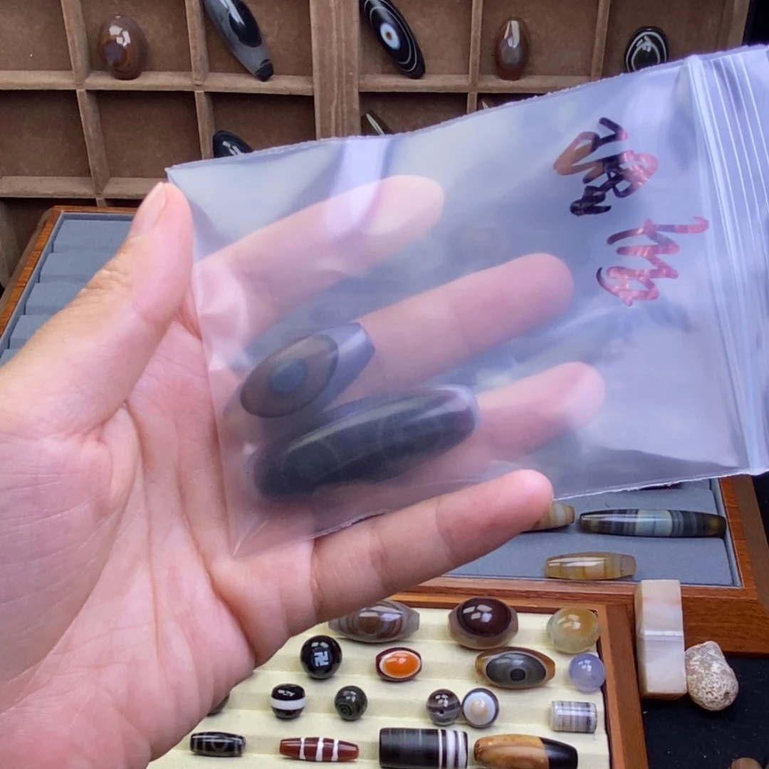 玛瑙/玉髓颈饰未镶嵌理****）