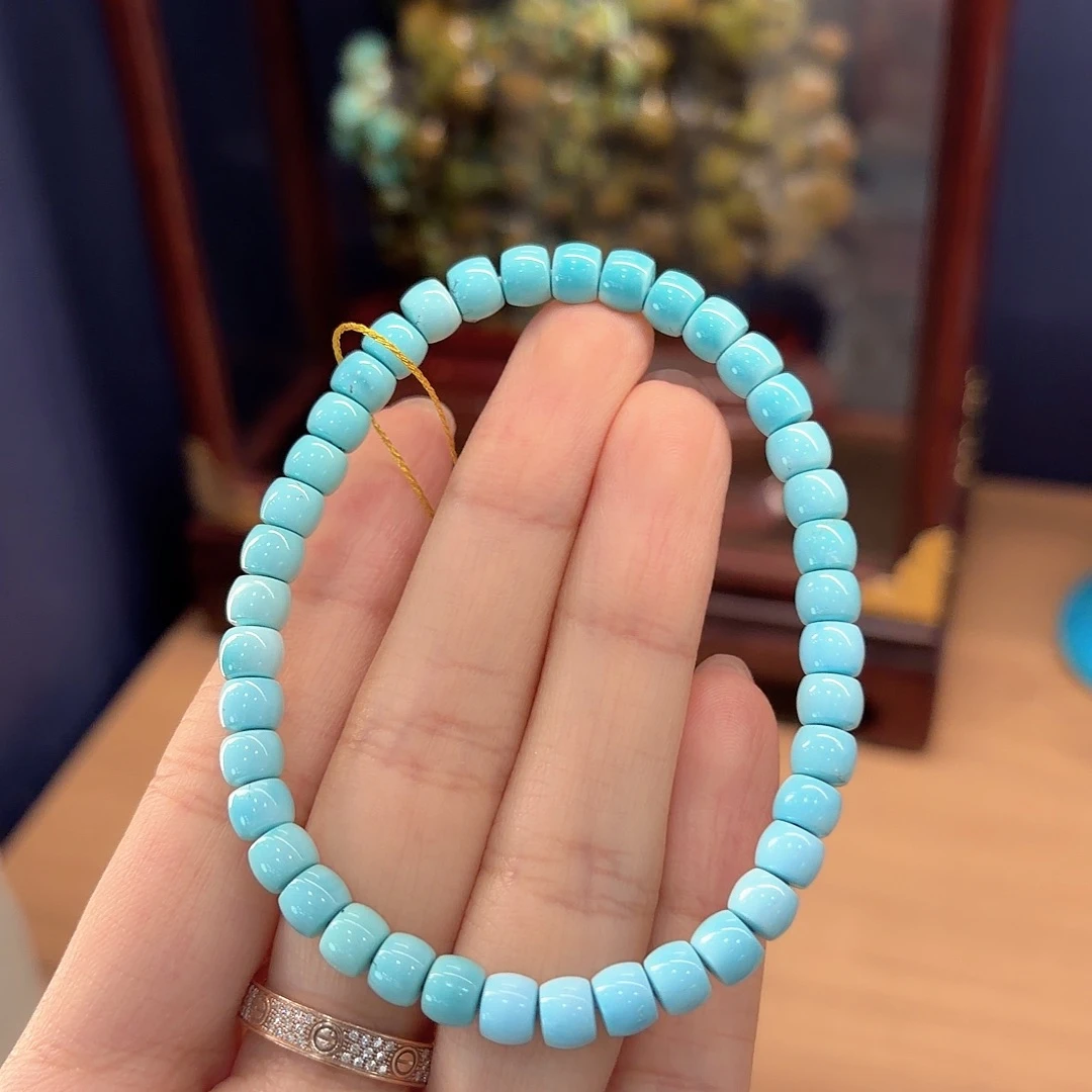 绿松石未镶嵌颈饰