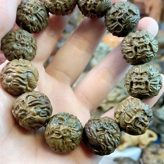 把件黄花梨/降香黄檀绿檀木龙珠2.0手串