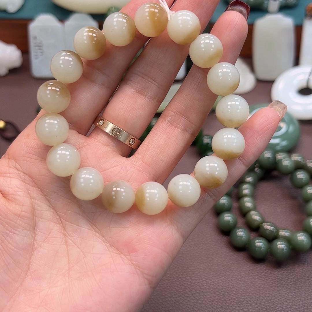 和田玉未镶嵌手链