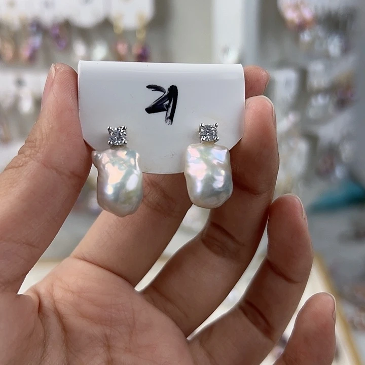 银S925镶嵌淡水珍珠耳饰