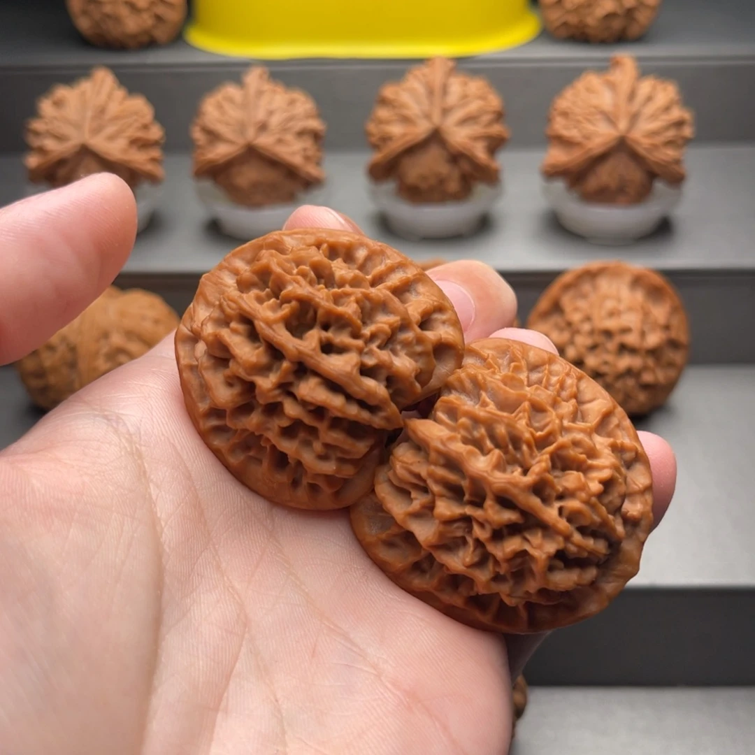 ****.把件文玩核桃秦闷