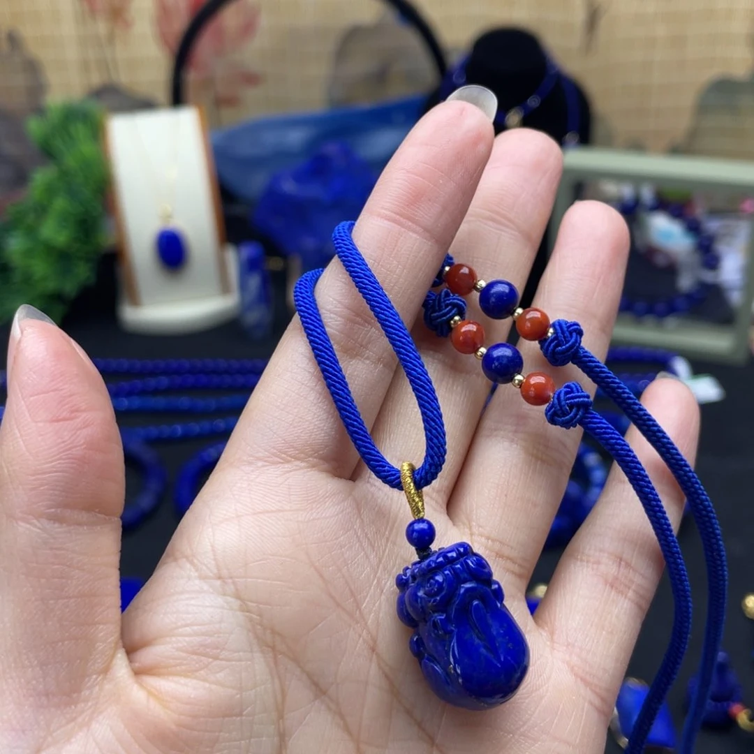 未镶嵌青金石吊坠