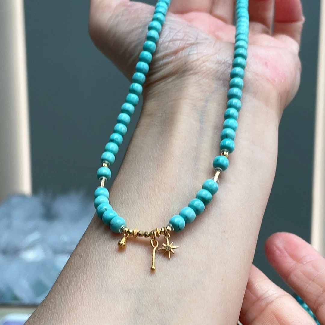 18K金镶嵌绿松石颈饰