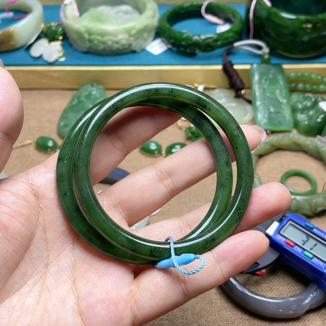 【闪购商品】和田玉手镯61圈口116未镶嵌冰***❤