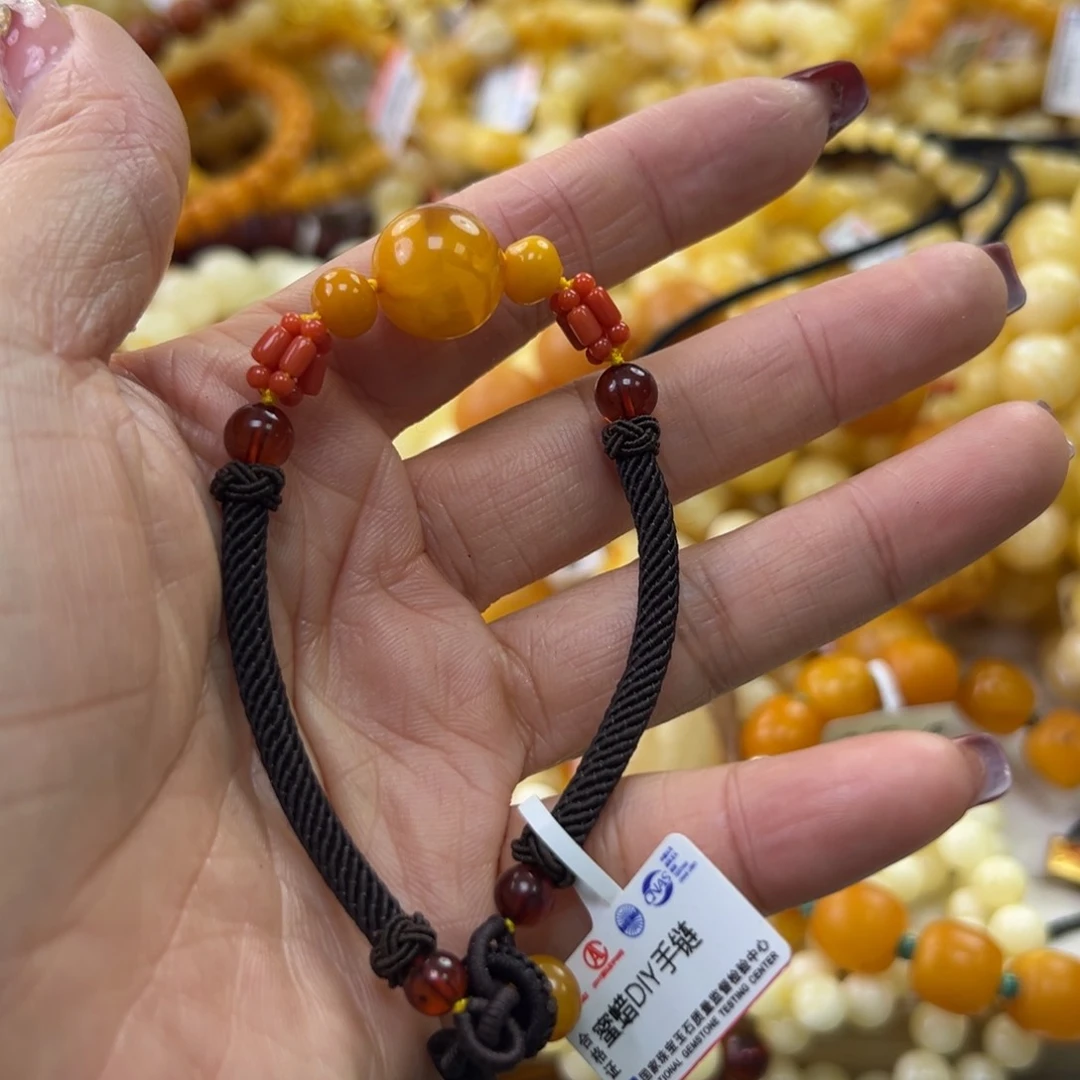 琥珀珠宝奇石未镶嵌