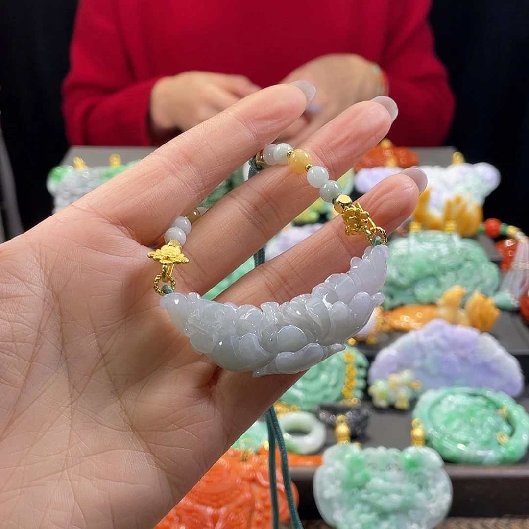 翡翠颈饰未镶嵌代编织
