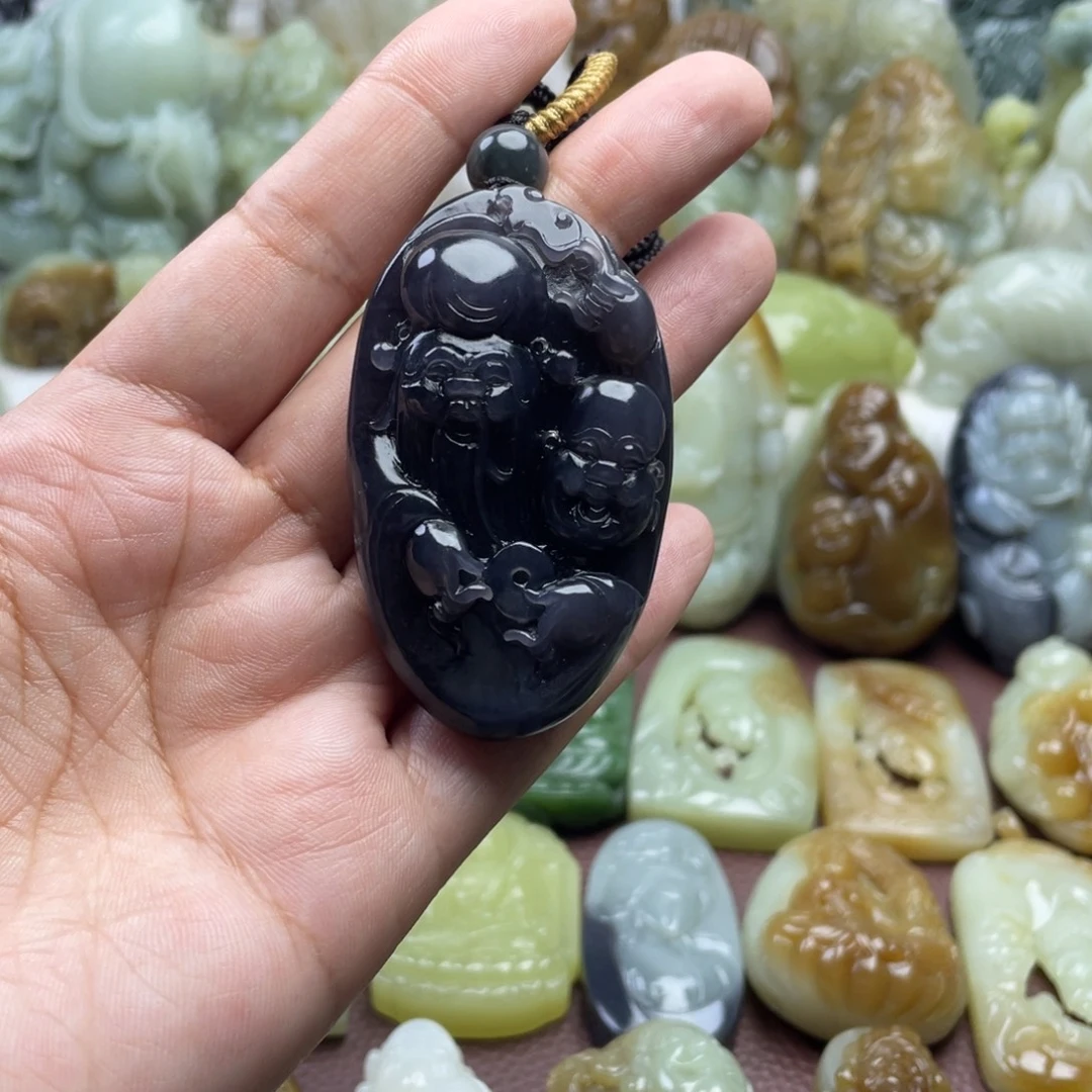 颈饰未镶嵌和田玉