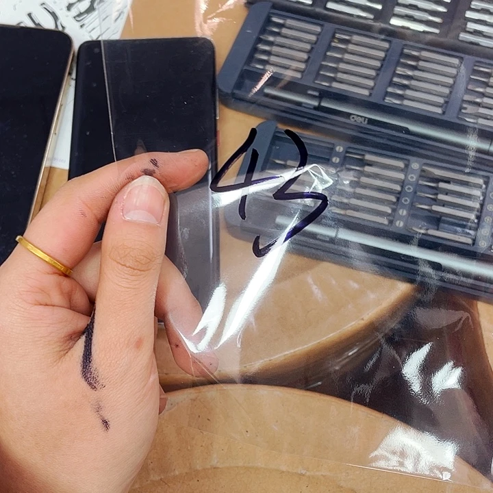 L***u43 以直播间所见为准