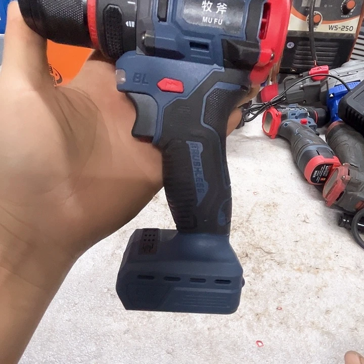 A3插脚充电钻裸机