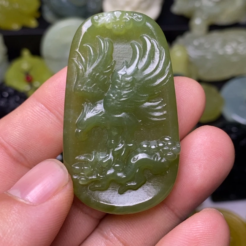 【闪购商品】蛇纹石玉颈饰未镶嵌龙*