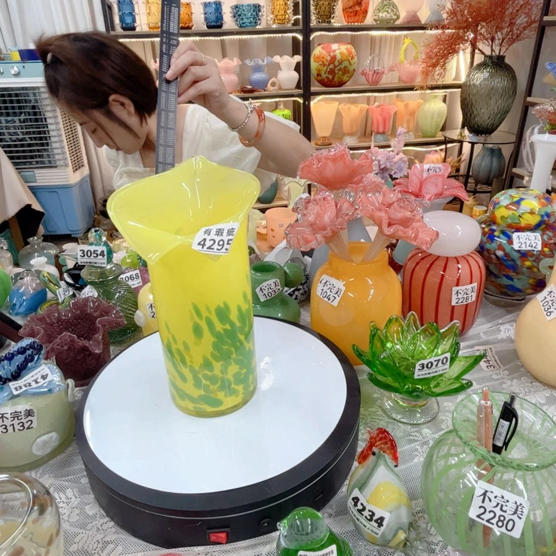 琉璃花瓶摆件不完美